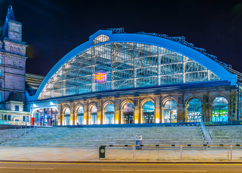 Night view of the Lime street train station in Liverpool
