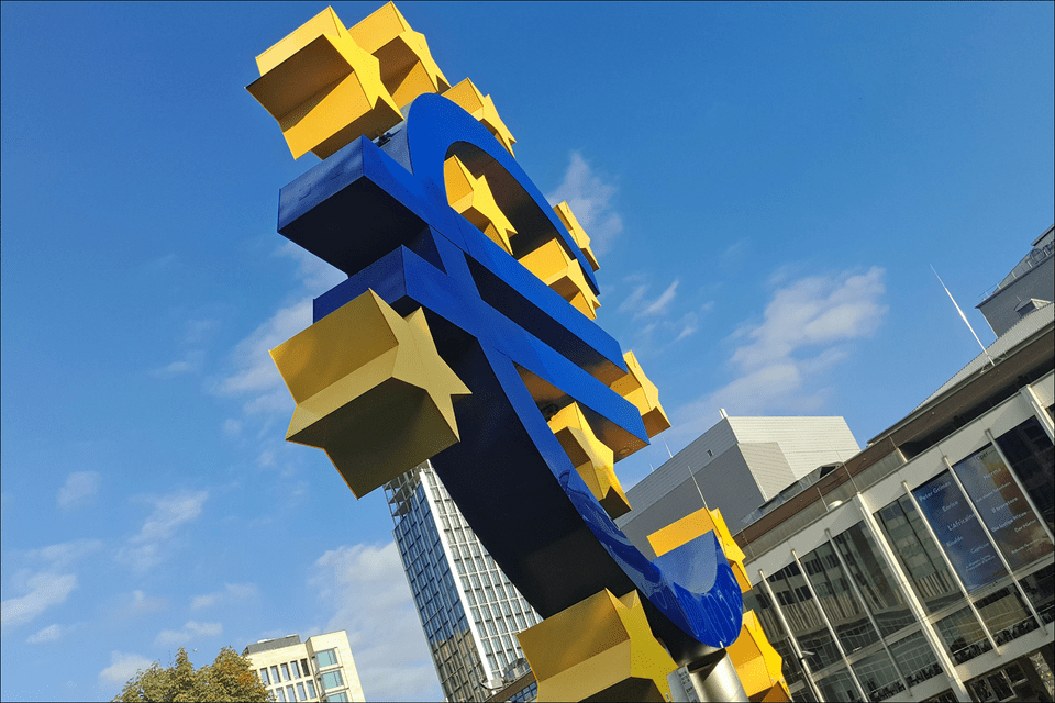 ECB facade